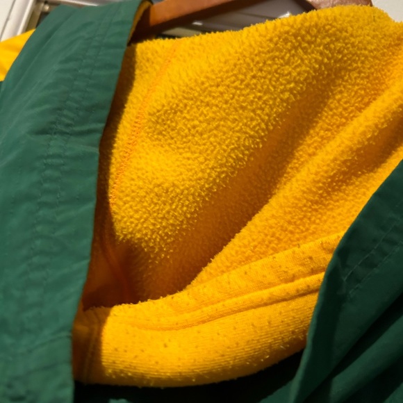 Nike Men's Green Bay Packers Vintage Puffer Jacket Full Zip Green Yellow Size L - Picture 4 of 11